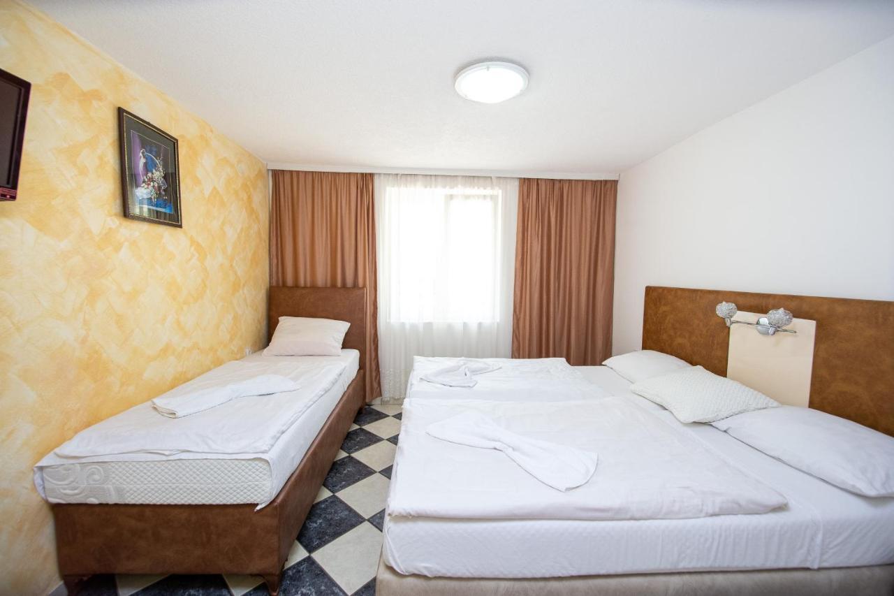 Saki Apartments บุดวา ภายนอก รูปภาพ