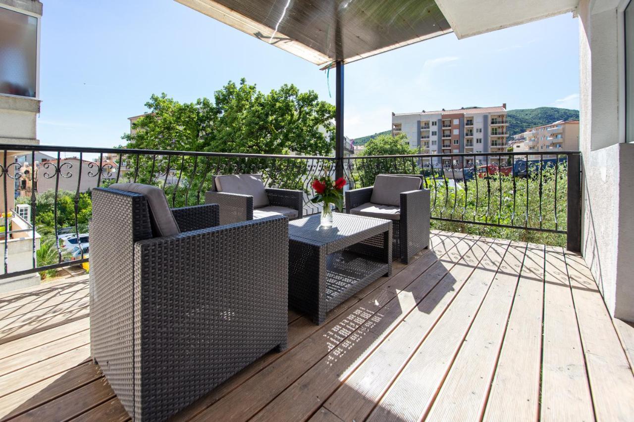 Saki Apartments บุดวา ภายนอก รูปภาพ