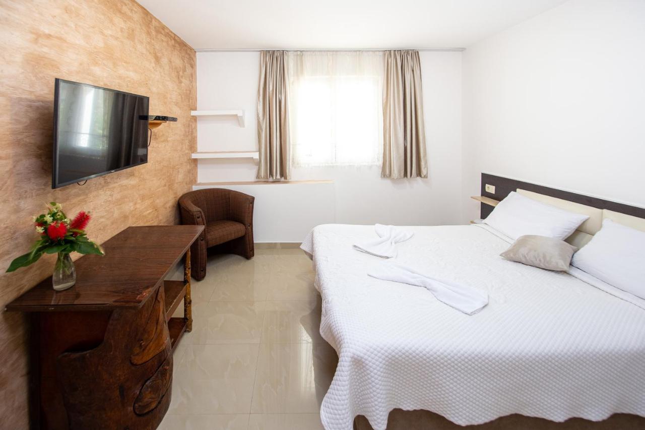 Saki Apartments บุดวา ภายนอก รูปภาพ