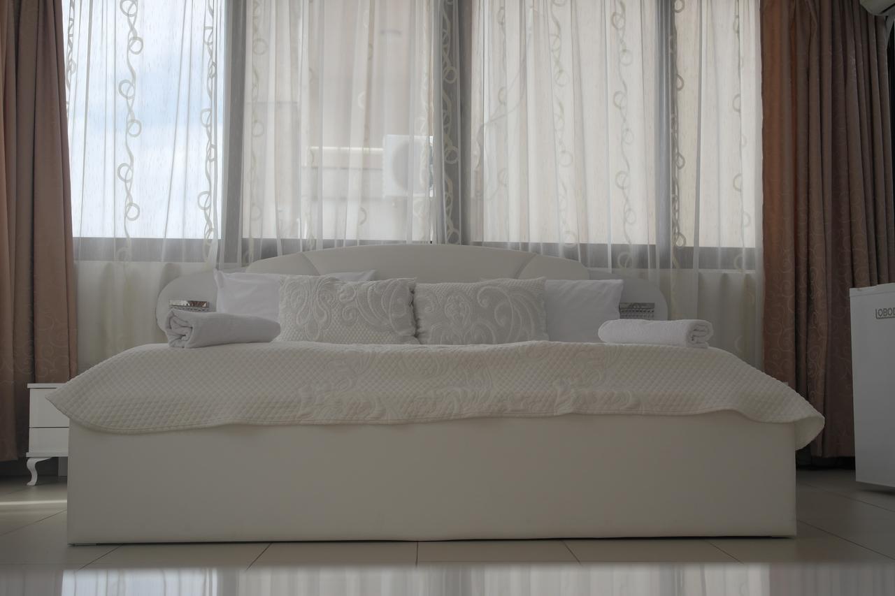 Saki Apartments บุดวา ภายนอก รูปภาพ